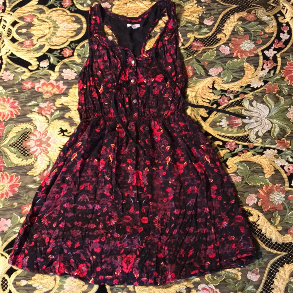 Ecote red and black floral mini halter back dress